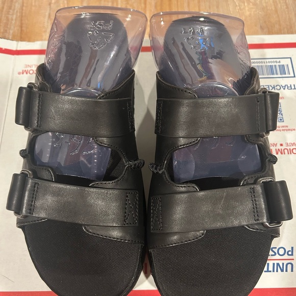 UGG Black Sandals - Picture 2 of 4